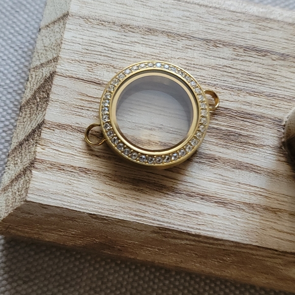 ORIGAMI OWL Swarovski Gold Link Locket ONLY - Picture 7 of 7